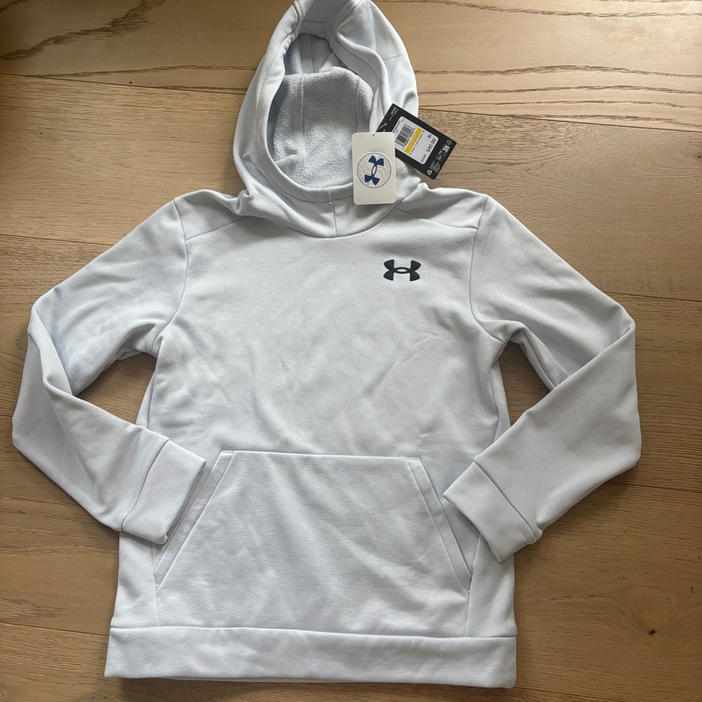 NWT under armour hoodie medium